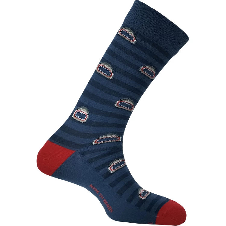 Calcetín tiburones fondo azul rayado para hombre